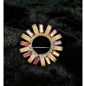 vintage gold tone aurora borealis australian chrystal round brooch